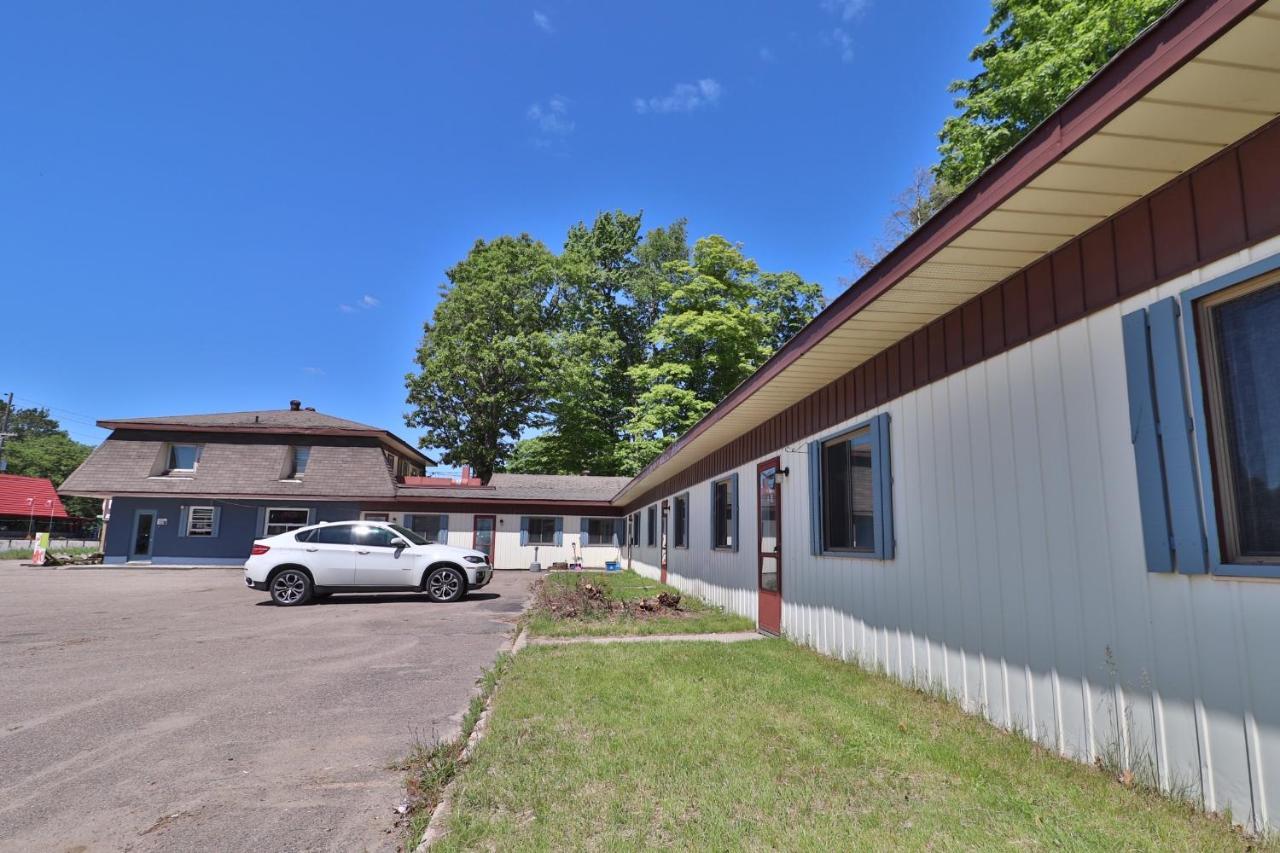 Bestliving Motel Washago Extérieur photo